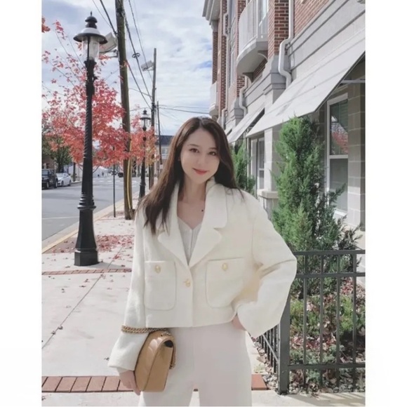 Zara cropped wool blend blazer - Picture 8 of 13